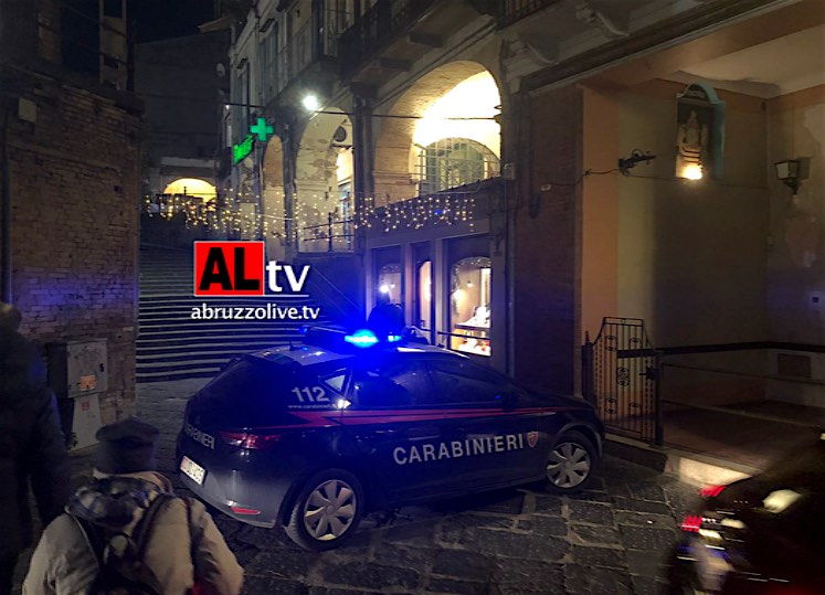 Lanciano. Rapina alla gioielleria Carabba: secondo arresto. Donna del Pescarese tradita da... San Valentino