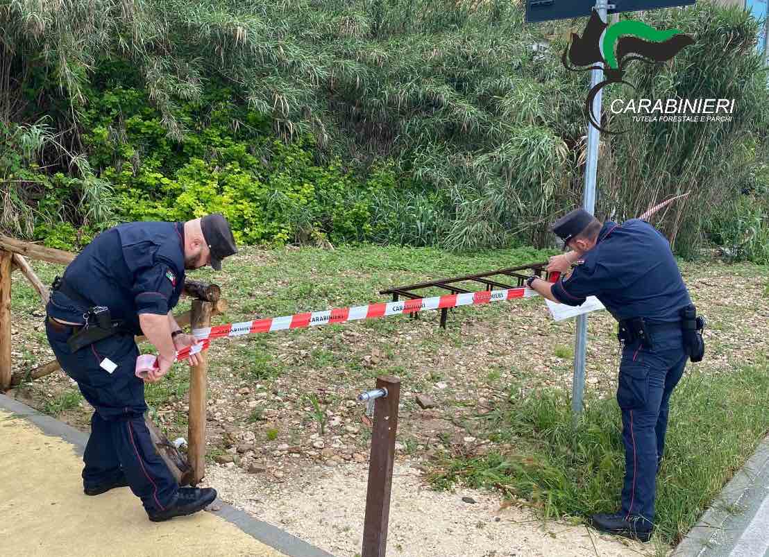 Abusi sulla Costa dei Trabocchi: a Rocca San Giovanni chiosco sotto sequestro