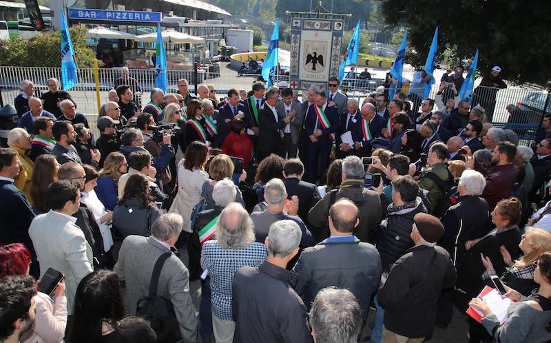 No ad Anagnina, si' a Tiburtina: amministratori protestano a Roma per il terminal