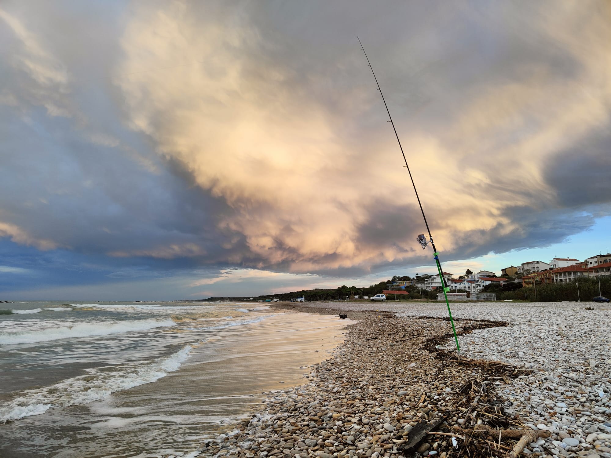 Sulle spiagge del Teramano arriva il campionato italiano di pesca sportiva surfcusting 