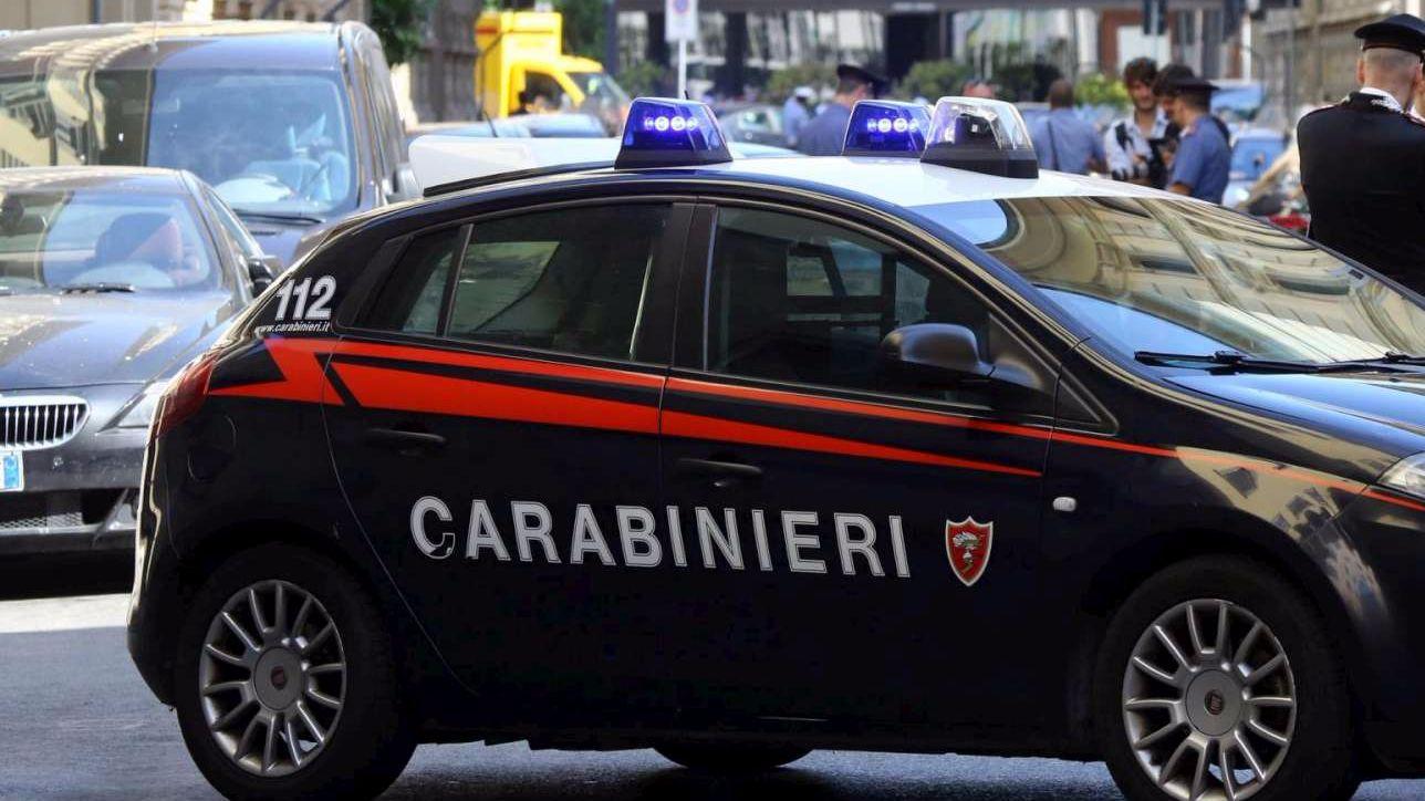 Rapinano una macelleria a Vasto e poi vanno in pasticceria... Arrestati