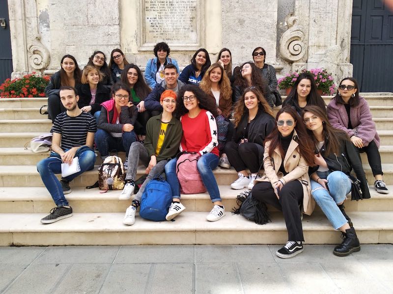 Lanciano. Gli studenti del De Titta-Fermi bissano il successo teatrale al 