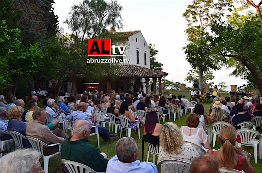 San Vito. Nel giardino dannunziano alla scoperta del 'Sentiero delle fontane'