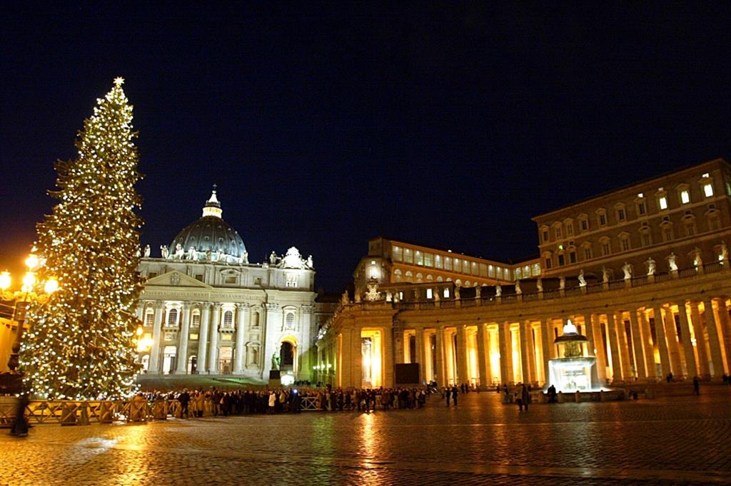 Feste di Natale. Il presepe di piazza San Pietro quest'anno sarà di ceramica di Castelli